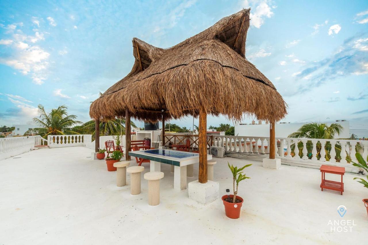 Malecon Beach House In Progreso 1 Block From Beach Kültér fotó